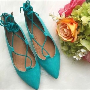 EUC Turquoise lace up flats